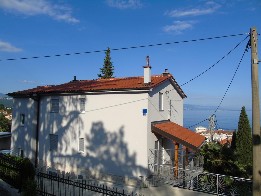 Apartment Mihael Opatija Zewnętrze zdjęcie